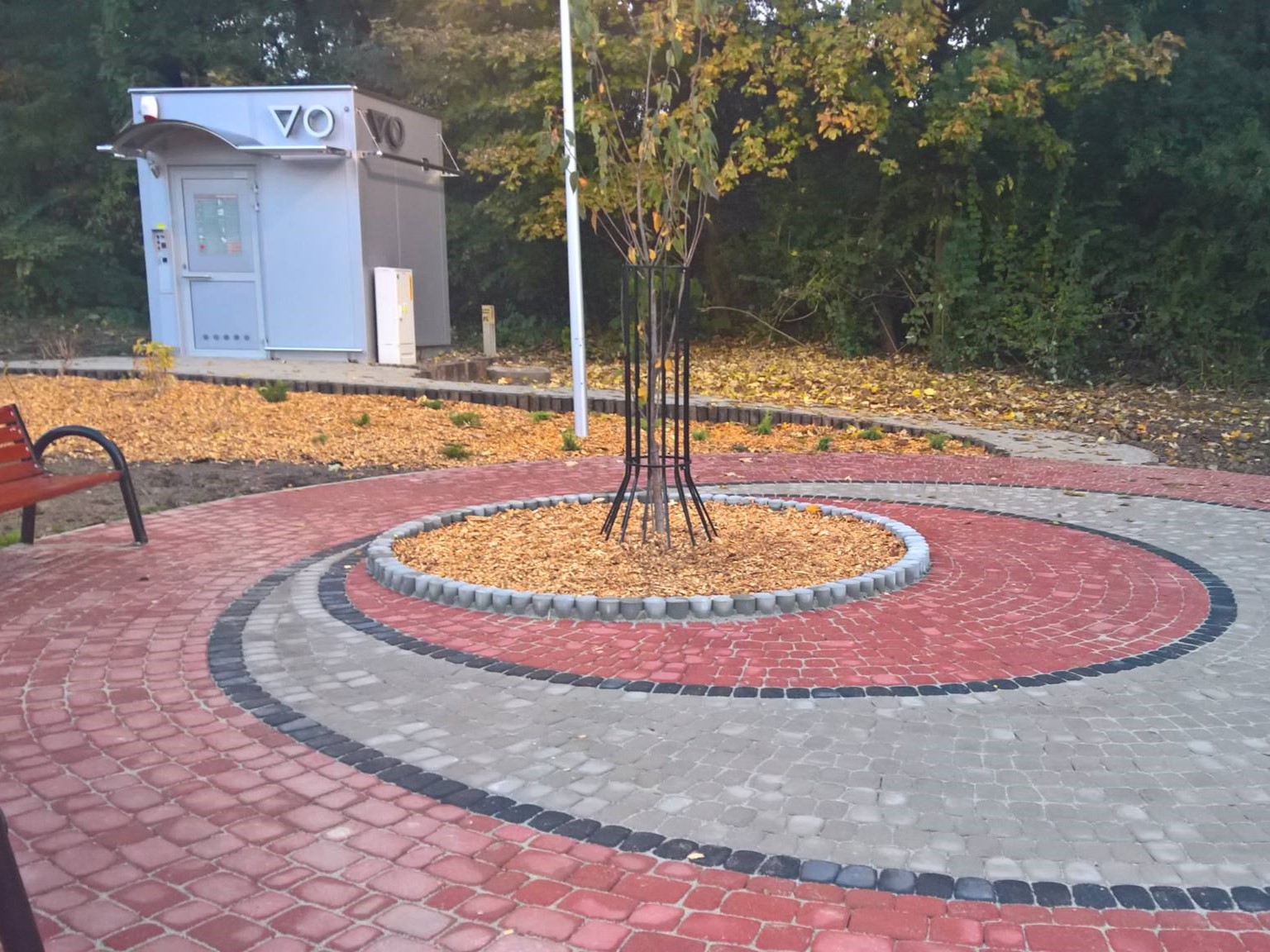 Roboty brukarskie murarskie oraz nakładanie posadzek