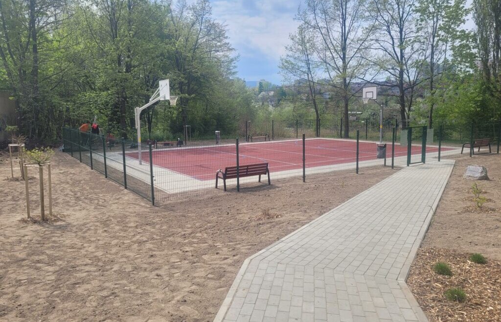 Remont boiska na Osiedlu Piastowskim w Bielsku-Białej